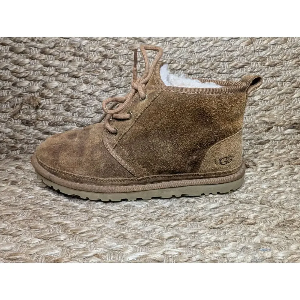 UGG Neumel Chukka Ankle Boots Men’s 9 Brown Suede Wool Lined Lace Up Uggs